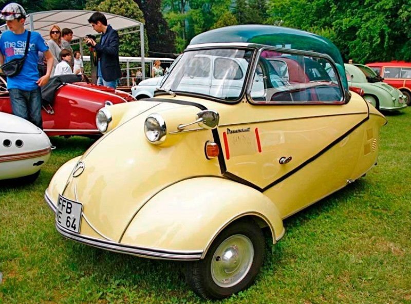 Historická miniauta