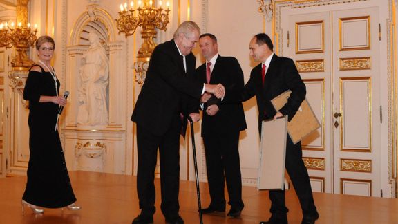 Vítězům letošní Národní ceny kvality ČR – společnosti Miele Technika – pogratuloval prezident Miloš Zeman