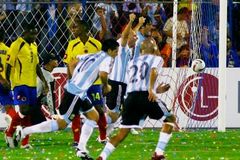Paraguay a Argentina jsou ve čtvrtfinále Copy Amériky