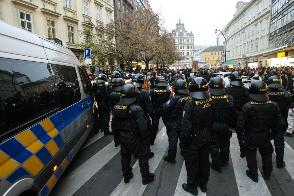 Protirežimní demonstrace