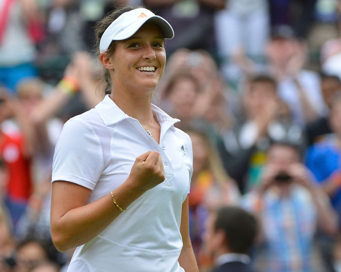 Laura Robsonová na Wimbledonu 2013