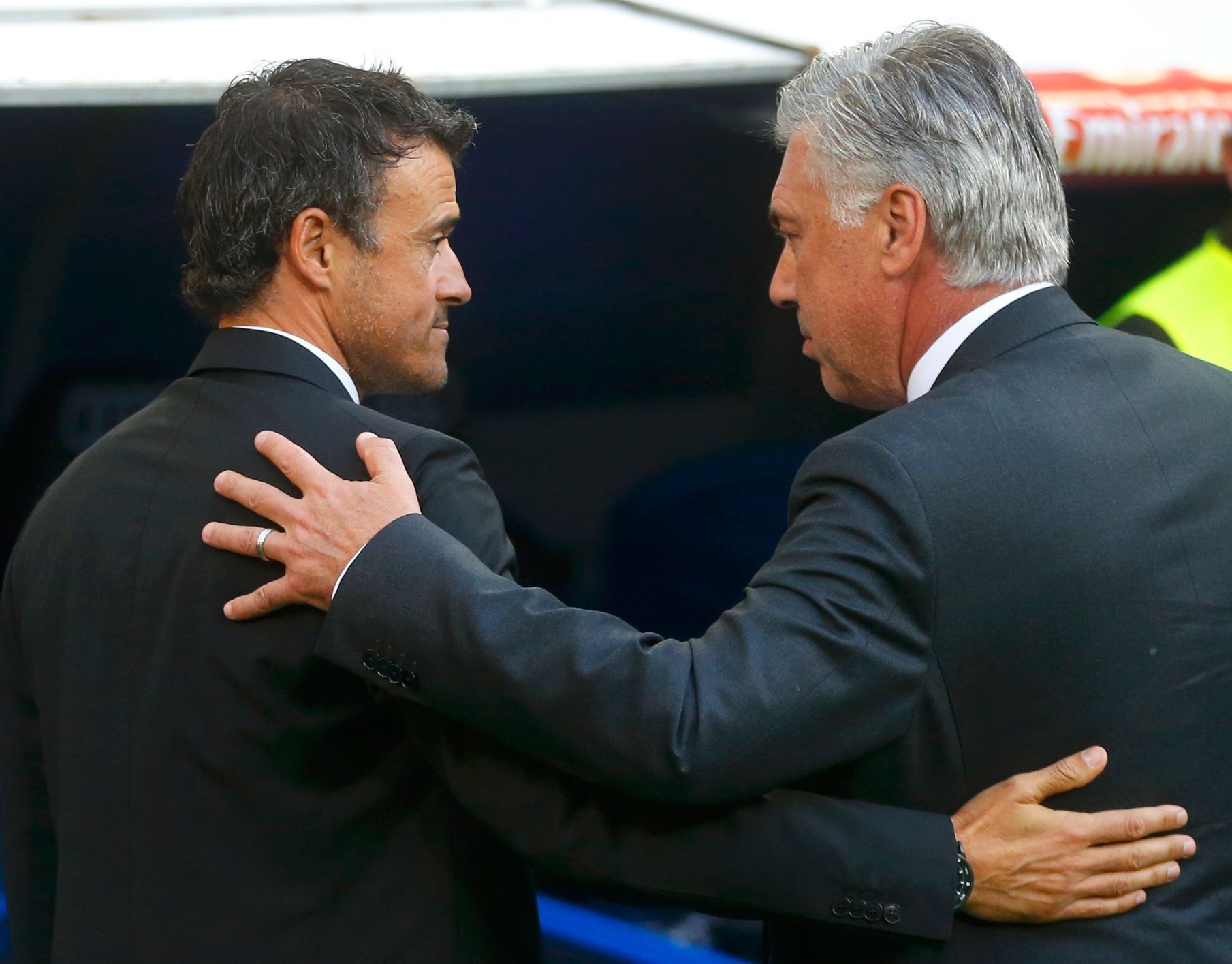 Real-Barcelona: Carlo Ancelotti - Luis Enrique (vlevo)