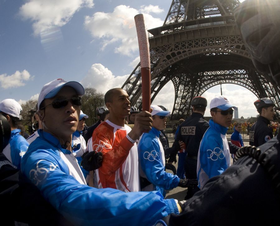 Protesty proti olympiádě v Paříži