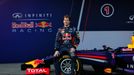 Sebastian Vettel a Daniel Ricciardo představují nový Red Bull RB10