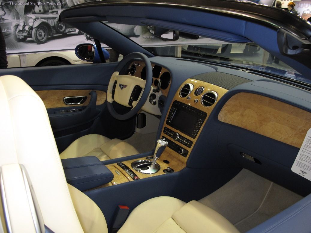 Bentley Continental GTC