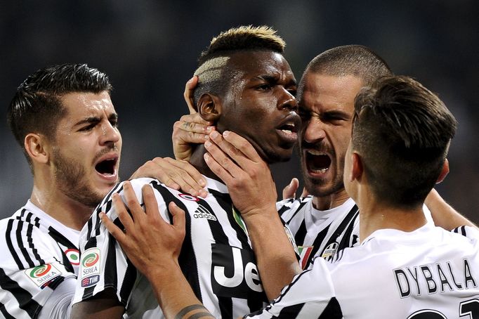 Paul Pogba slaví branku Juventusu