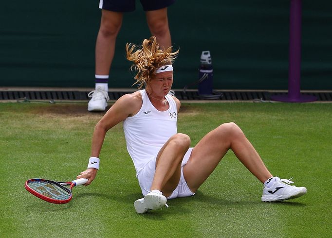 Marie Bouzková v osmifinále Wimbledonu 2023.