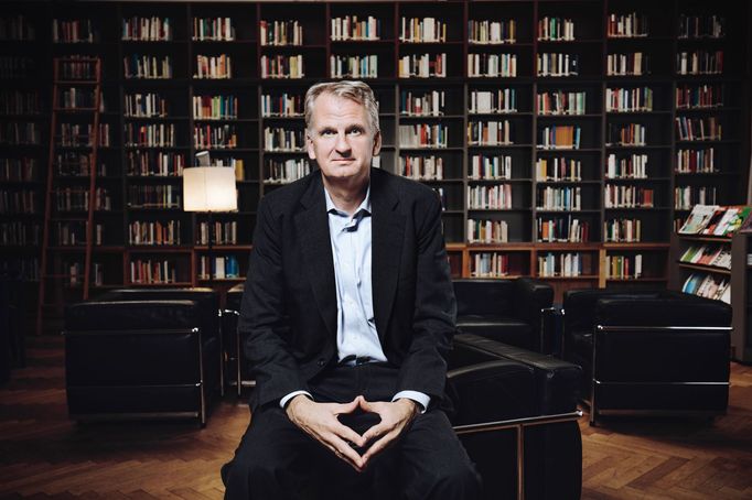 Timothy Snyder.