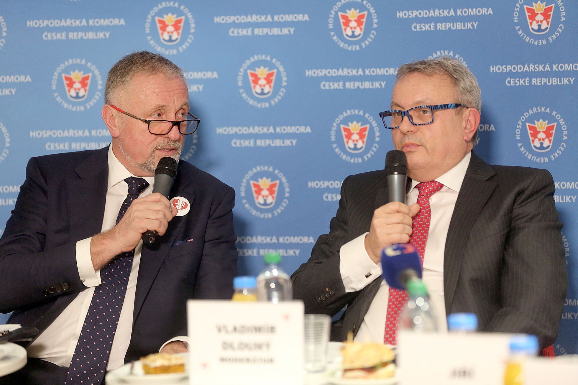 Debata kandidátů na prezidenta o ekonomické diplomaci