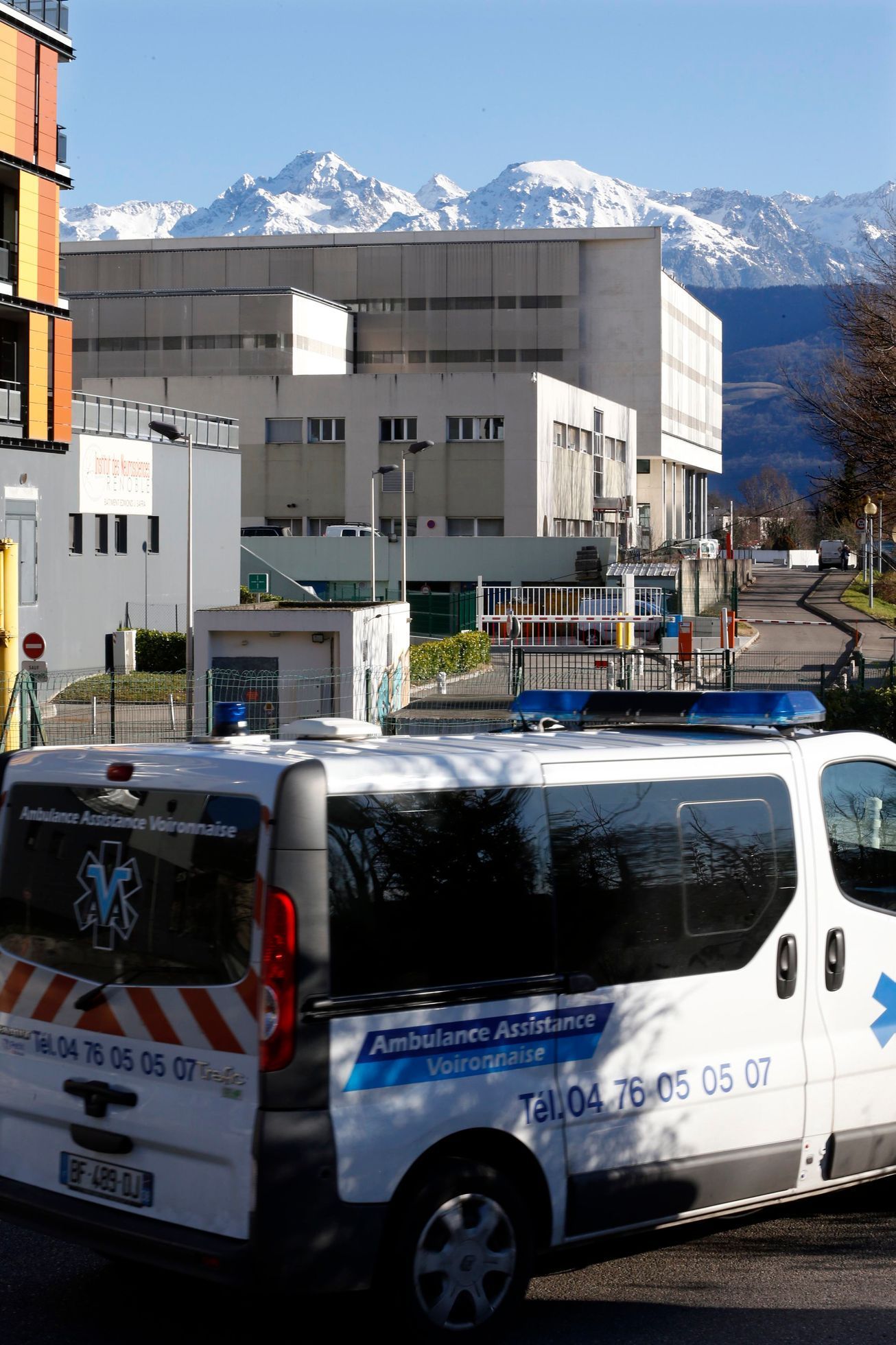 nemocnice v Grenoblu, kde leží Michael Schumacher