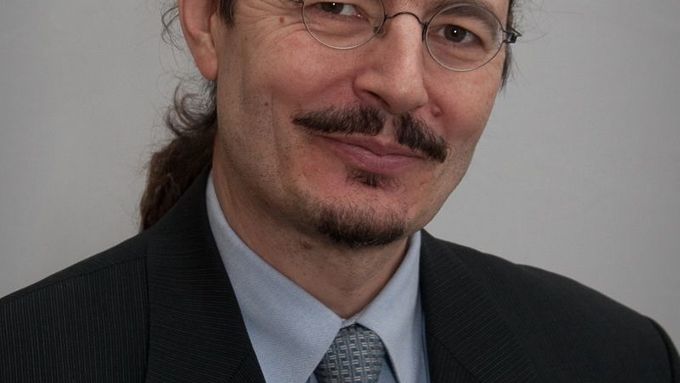 Julian Lee, analytik Centra pro globální energetická studia v Londýně