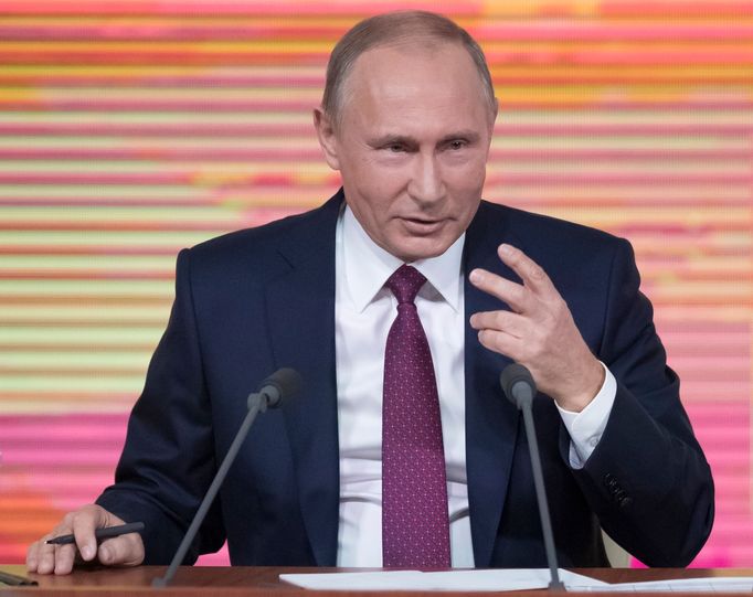 Ruský prezident Vladimir Putin na své pravidelné tiskové konferenci v Moskvě.