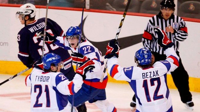Slovenští hokejisté na postup ze čtvrtfinále nenavázali