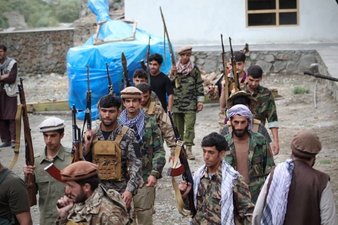Bojovníci proti Tálibánu v Pandžšírském údolí.