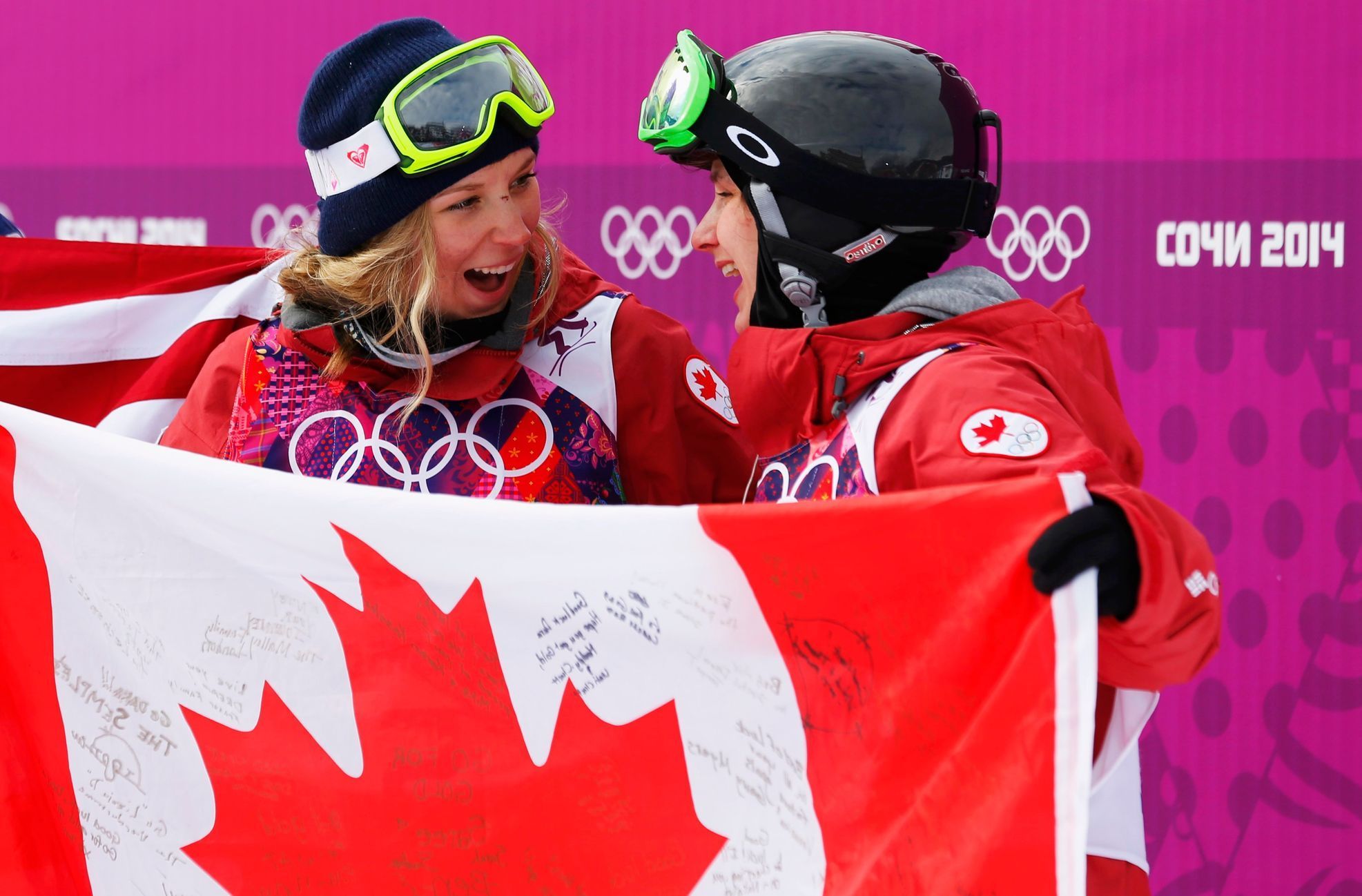 Kanaďanky Dara Howellová a Kim Lamarreová na OH Soči 2014 (slopestyle)
