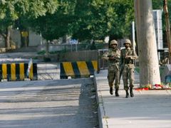 Armáda zasahuje v Červené mešitě v pákistánském Islamabádu