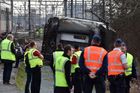 V belgické Lovani vykolejil vlak a sjel z náspu. Jeden člověk zemřel, 25 dalších se zranilo