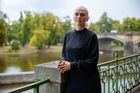 Bohaté rodiny, kterým se daří předat majetek další generaci, mívají společné dvě věci