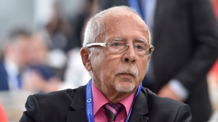 O zákonnosti nominace Křečka lidovci pochybují. Okamura a ČSSD mu slibují podporu