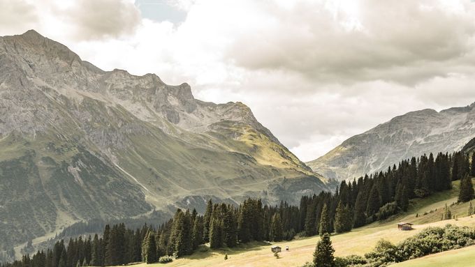 Videoinspirace z letního Rakouska: Úžasné přírodní scenérie, horské túry a nevšední aktivity