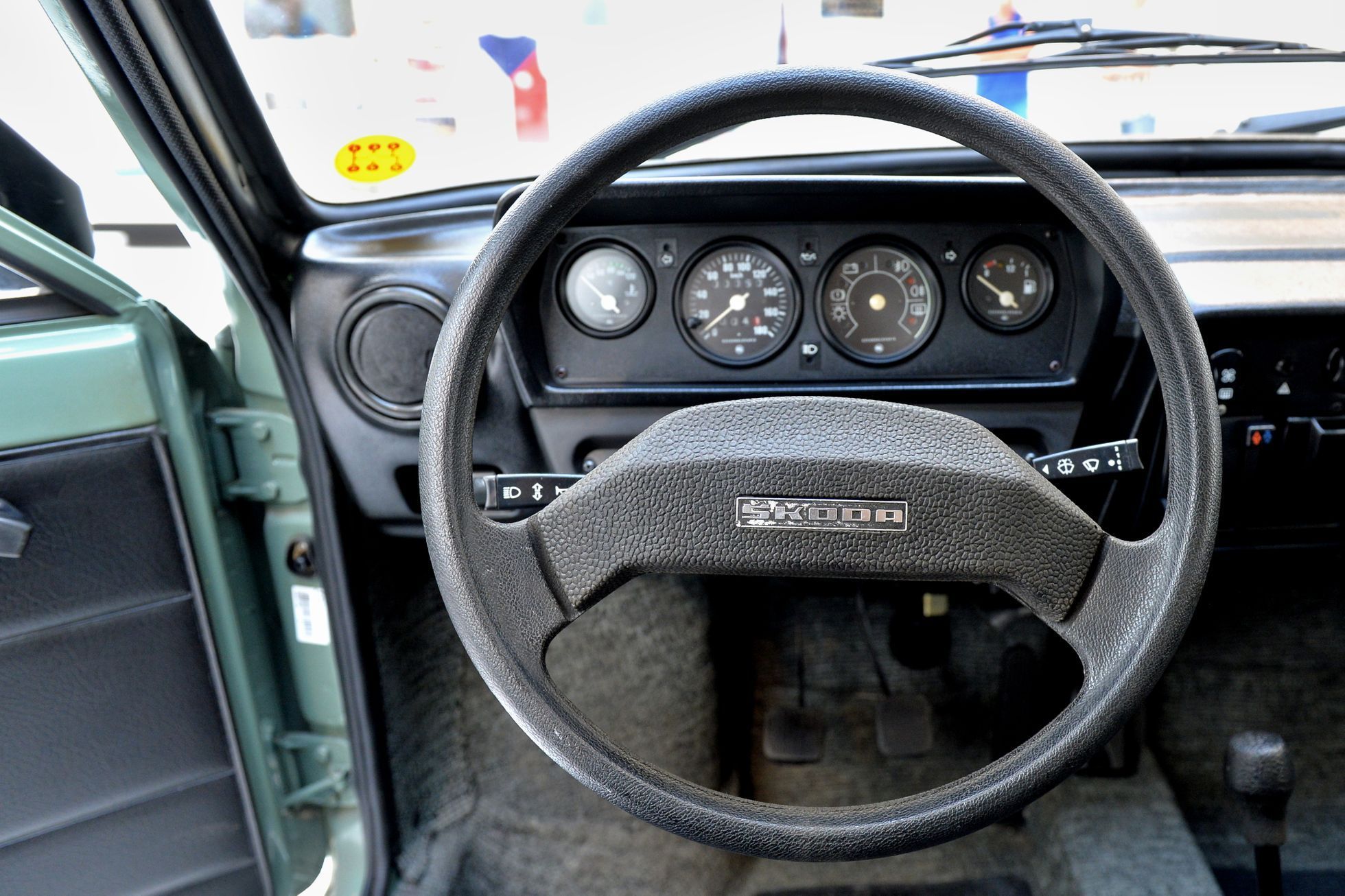 Škoda 120 L