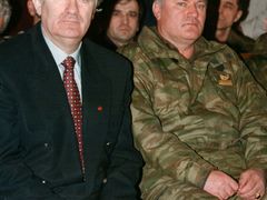 Mladić a Karadžić v dobe, kdy vedli bosenské Srby.