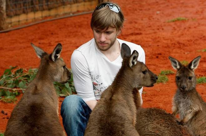 Nick Heidfeld sleduje klokany