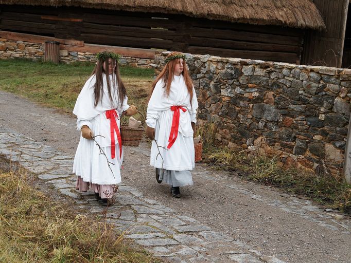 Svatomikulášská obchůzka a advent na české vesnici, Muzeum lidových staveb v Kouřimi