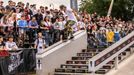 Mike Piwowar (USA) - nollie flip noseslide