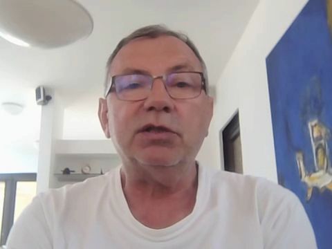 Analytik: Dechberoucí úder. Útočilo 200 letadel, cílem číslo jedna jsou íránští vědci