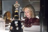 Věci ve vitrínách i mimo ně jsou rozdělené podle použití. "Vybírali jsme z půl milionu předmětů v depozitáři," doplňuje ředitelka muzea Helena Koenigsmarková.
