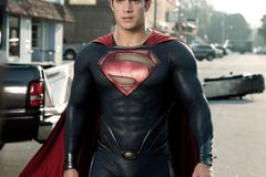 Nový Superman hýří efekty, ale nemá emoce, píší kritici