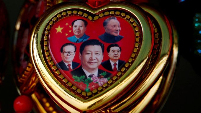 Čínští vůdci, od Maa po Si Ťin-pchinga. Tvrdý komunistický režim se stal vzorem českého prezidenta.