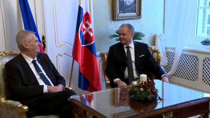 Miloš Zeman vyrazil na poslední zahraniční cestu na Slovensko za svým protějškem Andrejem Kiskou.