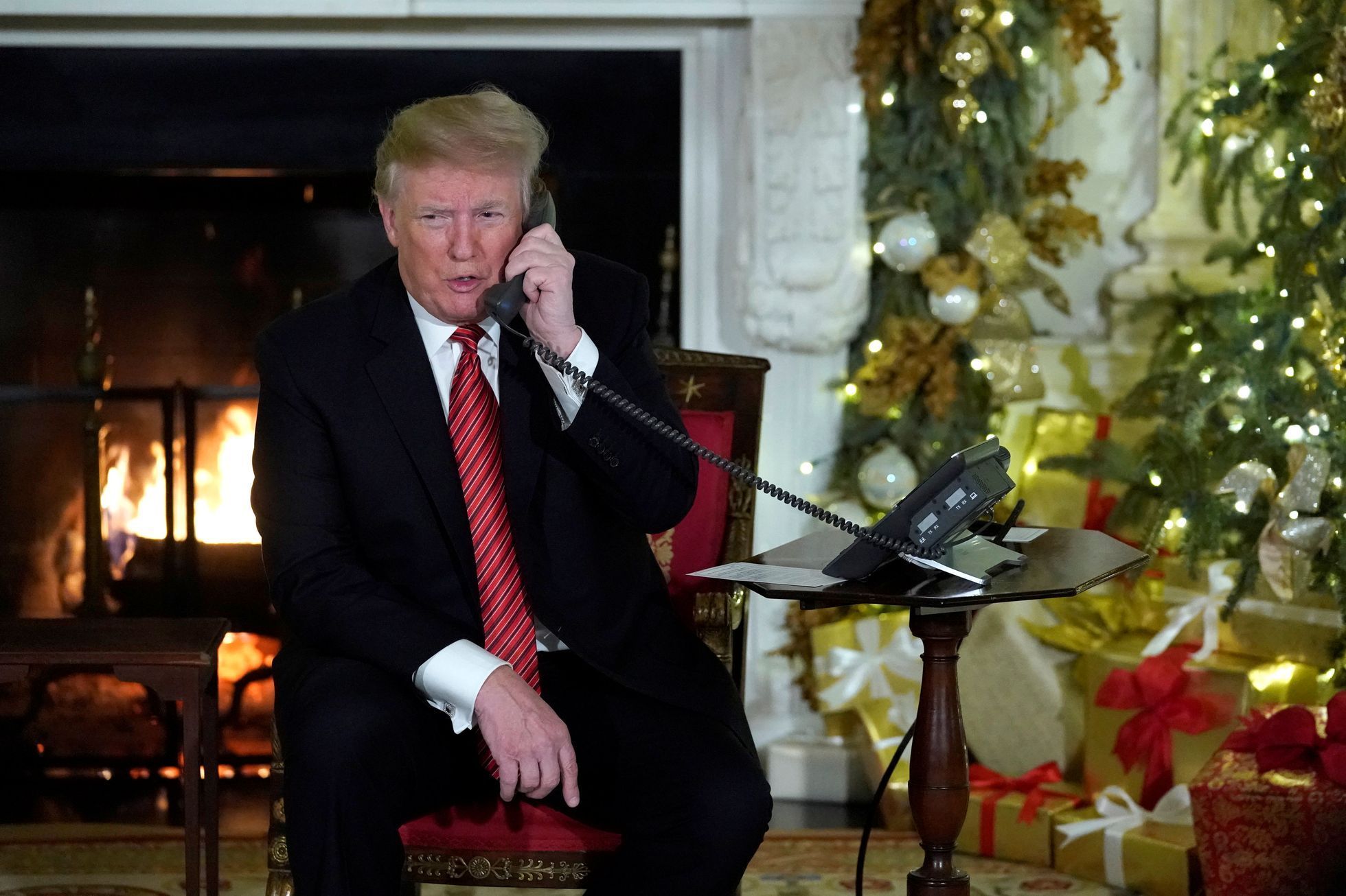 Americký prezident Donald Trump během jednoho z tradičních vánočních rozhovorů s malými dětmi.