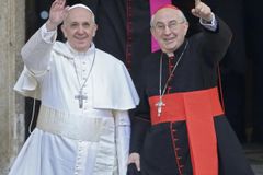 Komentář: Ať není papežštější než papež