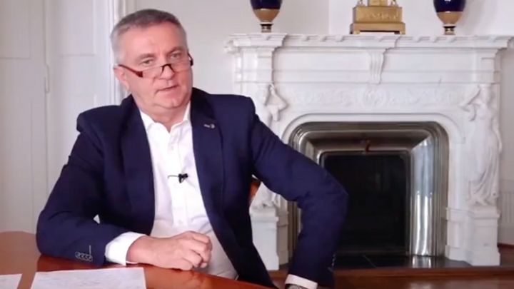 Hospodu někdo zapálil úmyslně, tvrdí Mynář. Novináře obvinil z ohrožení svého života; Zdroj foto: Kancelář prezidenta republiky