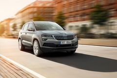 Za tři měsíce se v Česku prodalo 60 tisíc nových aut. Třetinu tvořily SUV