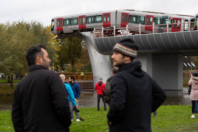 Kuriózní nehoda vlaku rotterdamského dopravního podniku RET.