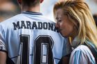 Maradona před smrtí neužil drogy ani alkohol, okolnosti úmrtí dál vyšetřují úřady