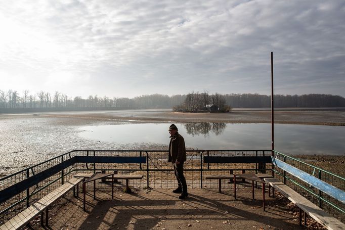 Průřez tvorbou fotografa Economie Milana Bureše za rok 2018.