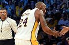 Bryant nestárne, Lakers dovedl nejlepším výkonem sezony k výhře