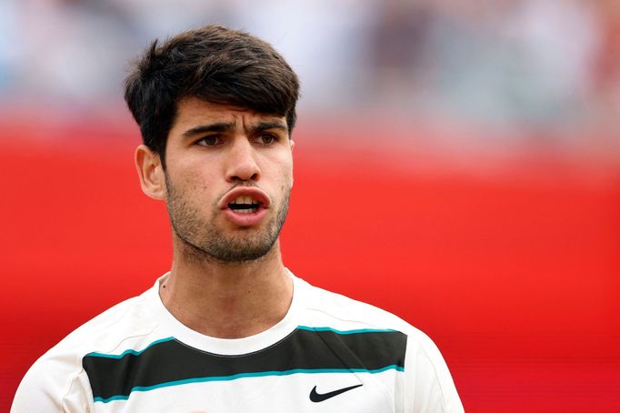 Jiří Lehečka - Carlos Alcaraz, Londýn Queen's Club 2025