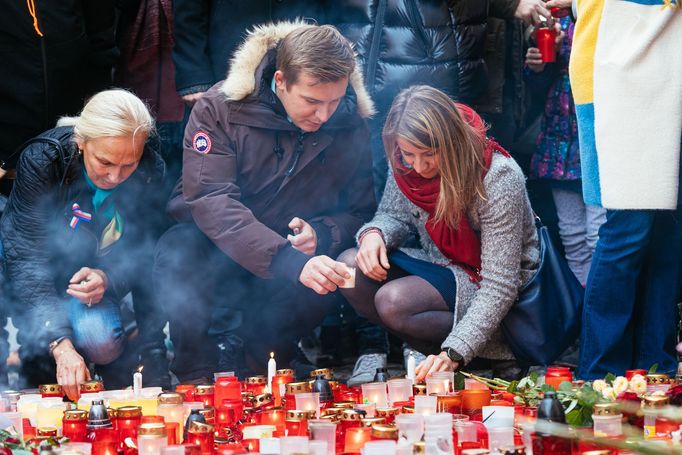 Praha si dnes 17. 11. 2019 připomíná výročí 30 let od sametové revoluce, která vedla k pádu komunistického režimu.