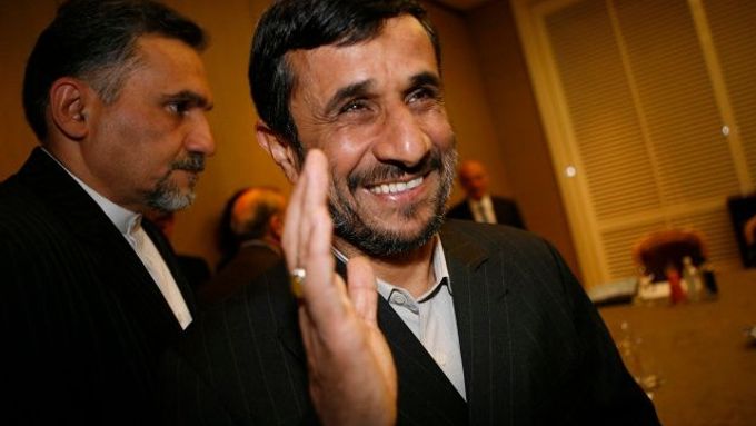 Mahmúd Ahmadínežád na konferenci v Ženevě
