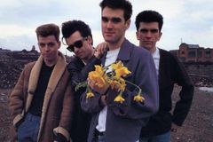The Smiths si pořád cupují hedvábné košile