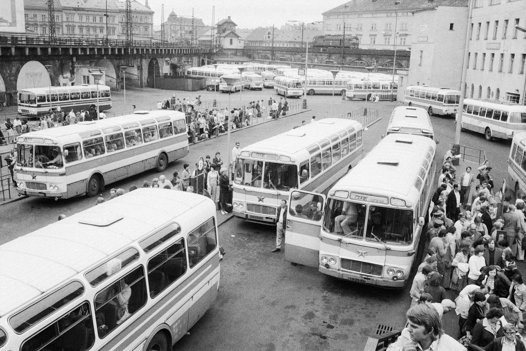 Fotogalerie / Výročí 70. let od vzniku autobusového nádraží Florenc v Praze / ČTK / 12