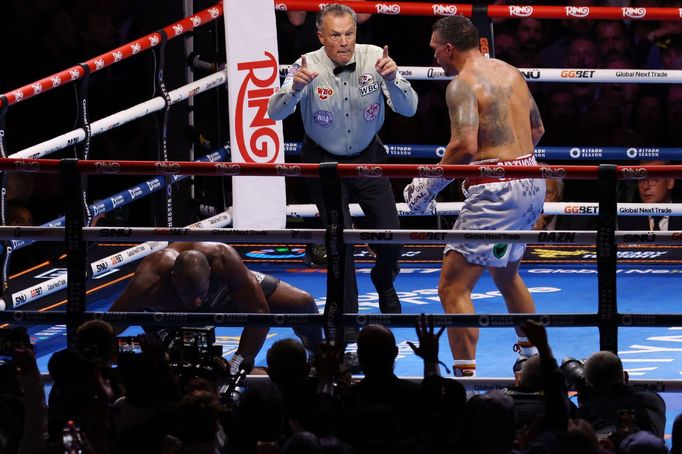Olexander Usyk versus Daniel Dubois