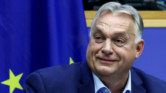 Maďarský premiér Viktor Orbán během tiskové konference v Evropském parlamentu 8. října 2024