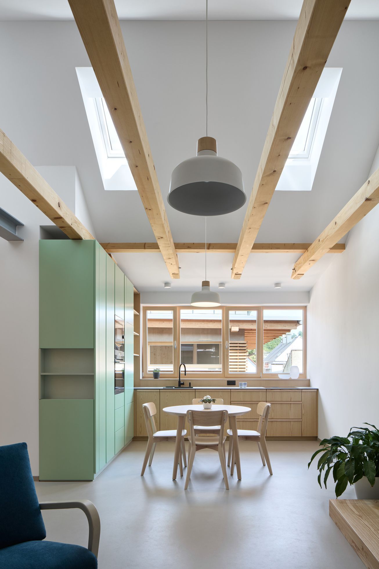 dům s kavárnou, domek, dům, kavárna, jóga, studio, přestavba, realizace, architektura